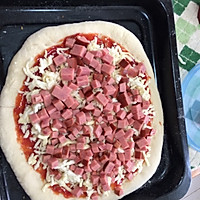 金枪鱼火腿披萨的做法图解7
