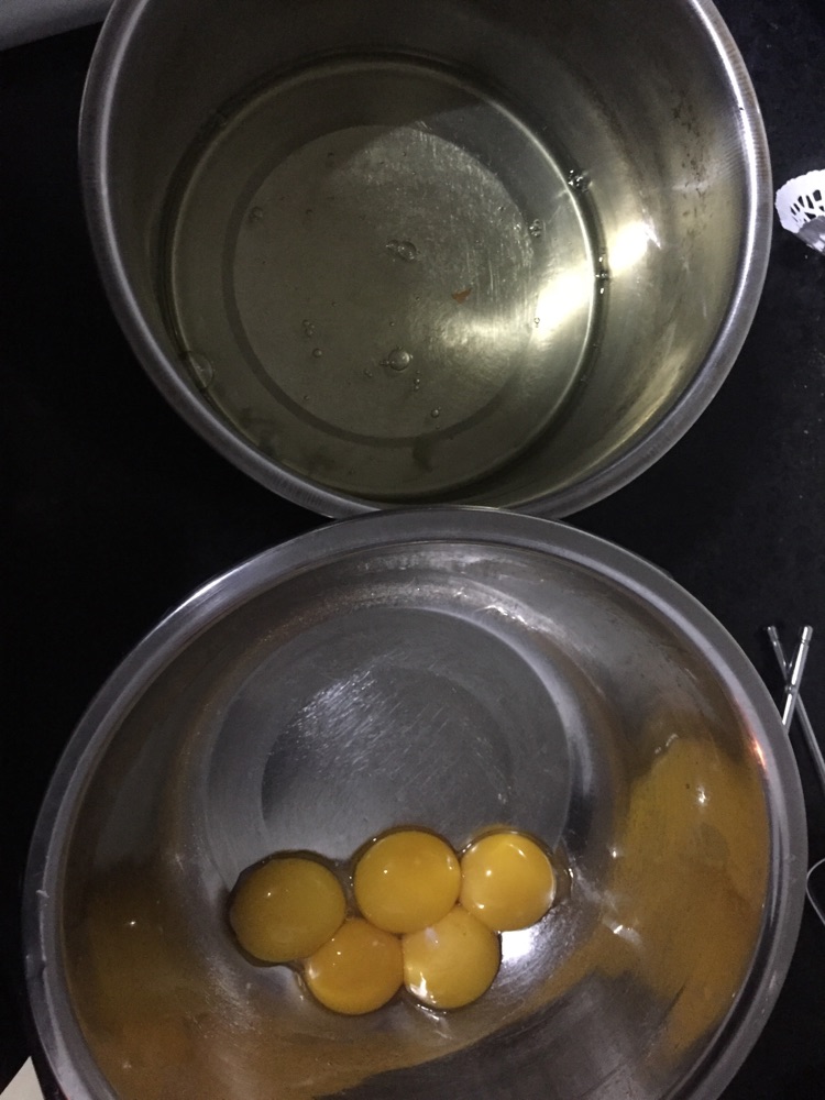 橙皮酱蛋糕卷的做法图解1