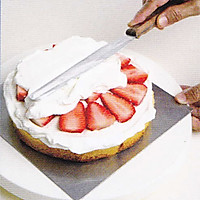 #超详细图解#日式草莓海绵蛋糕的做法图解23