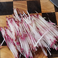 荔枝味凉拌萝卜丝的做法图解1