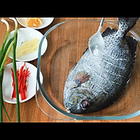 #美食视频挑战赛#清蒸花金鼓鱼的做法图解4