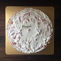 草莓奶油淋边蛋糕#有颜值的实力派#的做法图解5