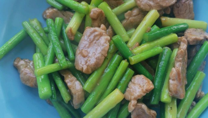 蒜苔小炒肉