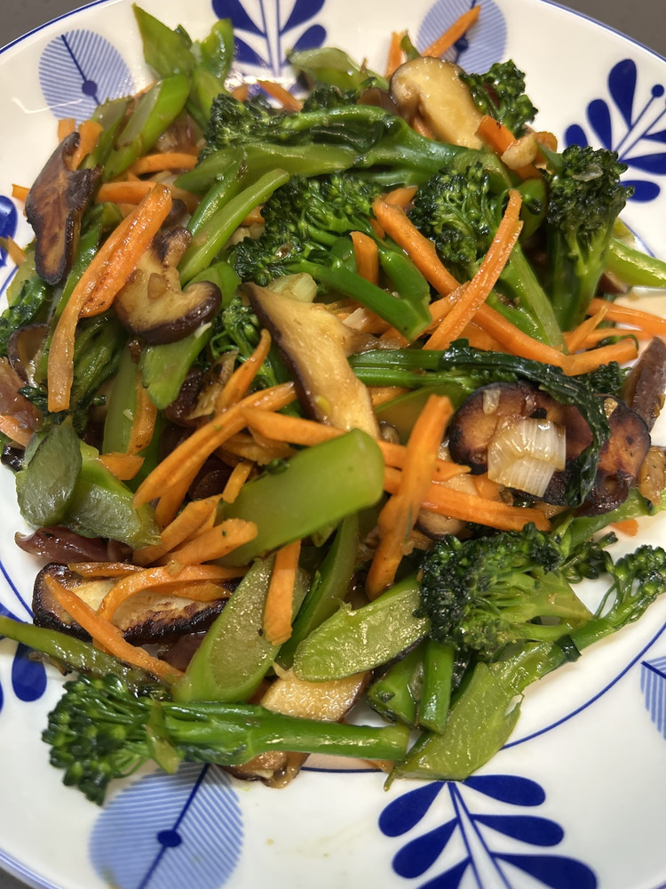 腊肠香菇西兰苔的做法