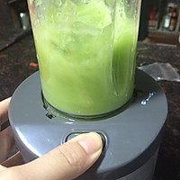 葡萄奶昔的做法图解3