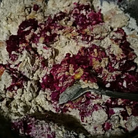 玫瑰花粗粮馒头。的做法图解2