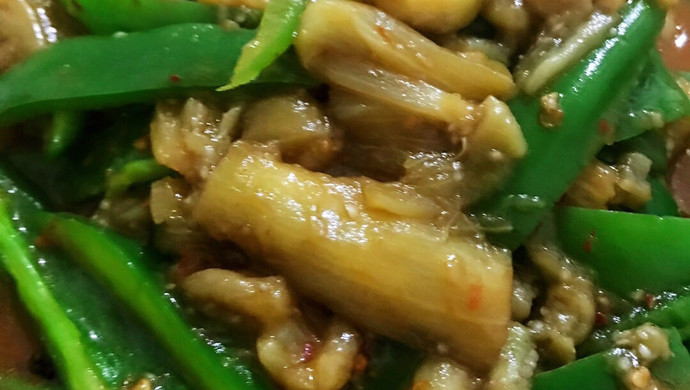 茄子炒辣椒