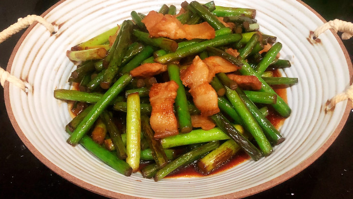蒜苔小炒肉