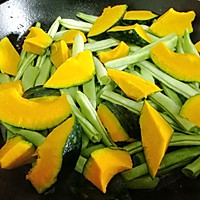 #合理膳食 营养健康进家庭#豆角焖面炖煮更健康的做法图解5