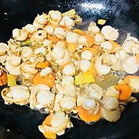 扇贝炒韭菜的做法图解5