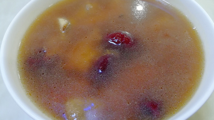 石橄榄煲汤（清热，润肺，止咳）