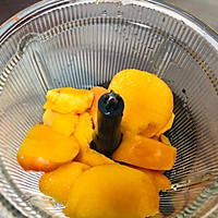 黄桃果冻的做法图解2