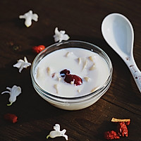 美容养颜-红枣牛奶炖鱼胶的做法图解8