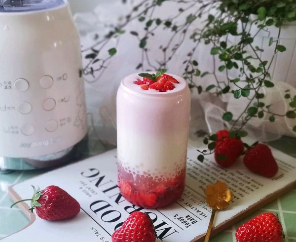 草莓酸奶甘露
