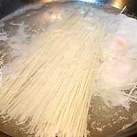 #味达美名厨福气汁，新春添口福#快手早餐热汤面的做法图解5