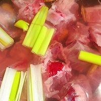 红烧排骨这样做好吃极了，不好吃你来打我的做法图解1