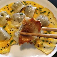 简单易做又健康的煎蛋抱饺，蛋香扑鼻的做法图解9