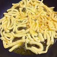 草莓麦片沙琪玛的做法图解8