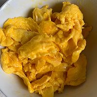 韭菜炒鸡蛋的做法图解2