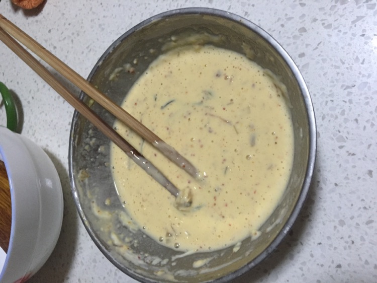 辣白菜鸡蛋饼的做法图解2