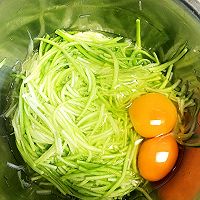 西葫芦塌塌的做法图解2