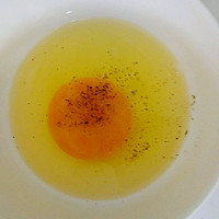 快手午餐，红葱头鸡蛋拌面的做法图解3