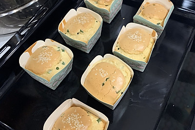 芝麻香葱戚风杯子蛋糕【咸】