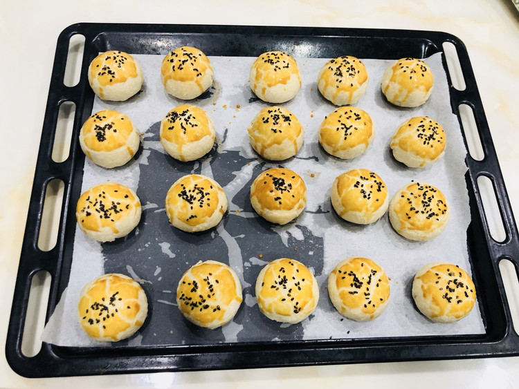 蛋黄酥的做法