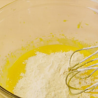 树莓薄荷蛋糕卷的做法图解6