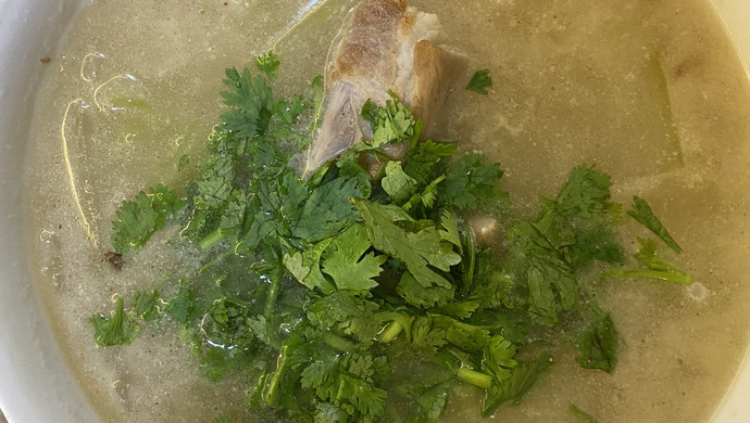夏天常喝的快手冬瓜排骨汤