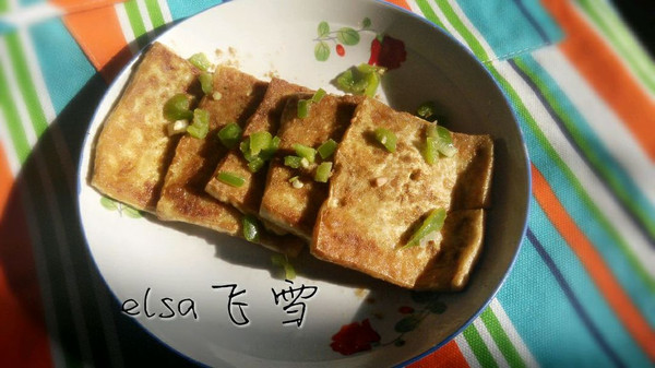 香煎孜然豆腐,能吃出烧烤味的豆腐—冬季暖身