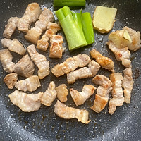 #i上冬日 吃在e起#土豆红薯烧肉的做法图解3