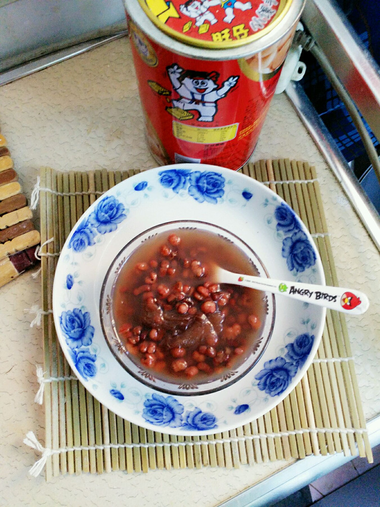 祛湿养颜红豆薏仁汤的做法