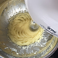 黄油牛奶曲奇饼干的做法图解2