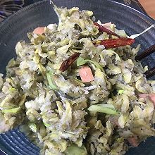 槐花麦饭
