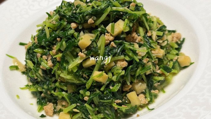 春笋肉末马兰头