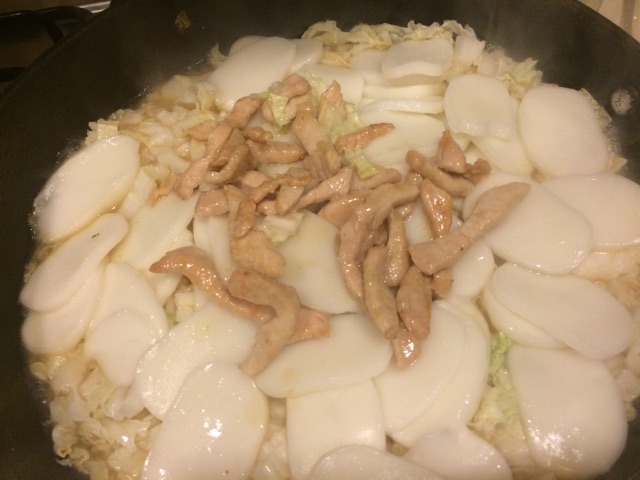 白菜肉丝菜年糕的做法图解6