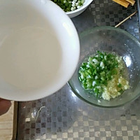 清淡不油腻的: 白切鸡 白斩鸡 粤菜 两种蘸料的做法图解10