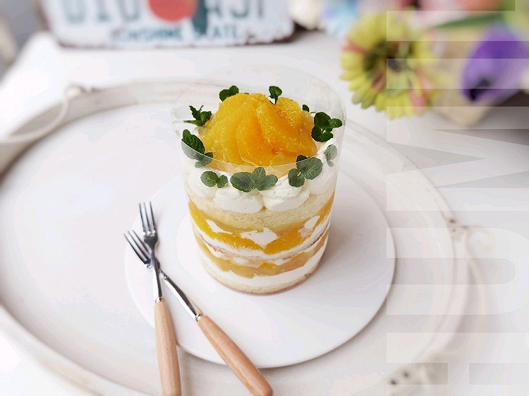 菠萝橙子海绵蛋糕的做法
