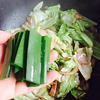 #硬核菜谱制作人#干锅包菜（简易版）的做法图解13