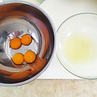 戚风杯子蛋糕的做法图解2