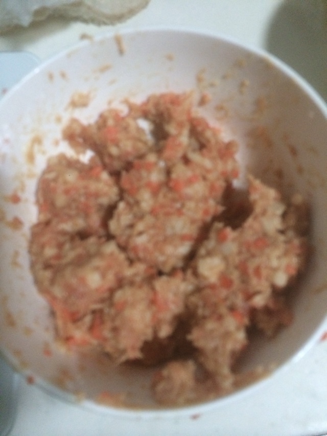 胡萝卜肉饼～宝宝最爱的做法图解4