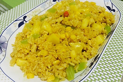 菠萝鸡肉咖喱炒饭