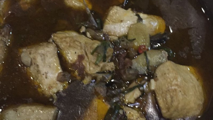 鱼头顿豆腐