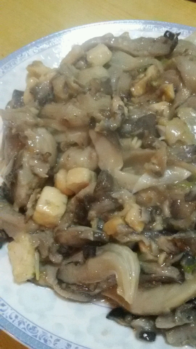 鲜蘑炒鸡丁的做法