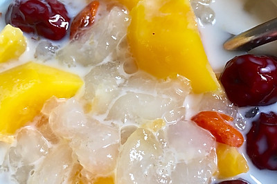 木瓜雪蛤炖冰糖