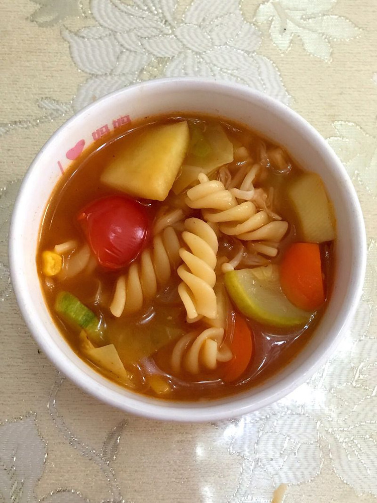 意大利面番茄蔬菜汤的做法