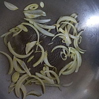 超简单的韩式金枪鱼泡菜汤的做法图解2