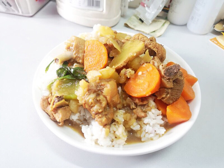 大盘鸡-宿舍快手一锅炖的做法