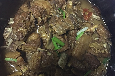 炖羊肉